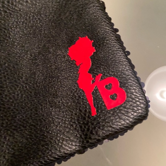 New! Ipsy Betty Boop cosmetic bag - Picture 4 of 8